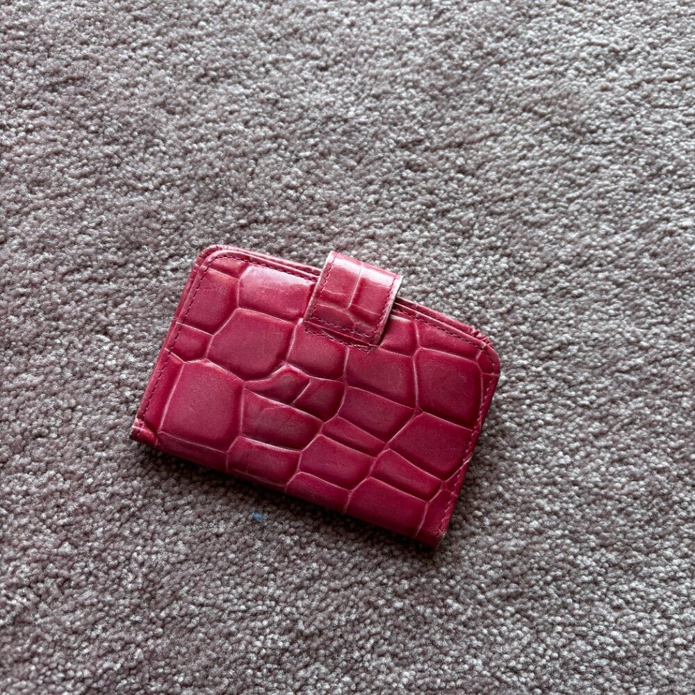 Bosca Hot Pink Croc-Embossed Wallet & Mini Wallet Set (Latch Shut) - Picture 7 of 8
